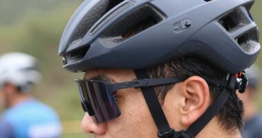 proper helmet fit check